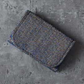 joanka-z-akcesoria-3-faza-nerki-ciemne-noce-4 Portfel z wodoodpornego papieru - brzask