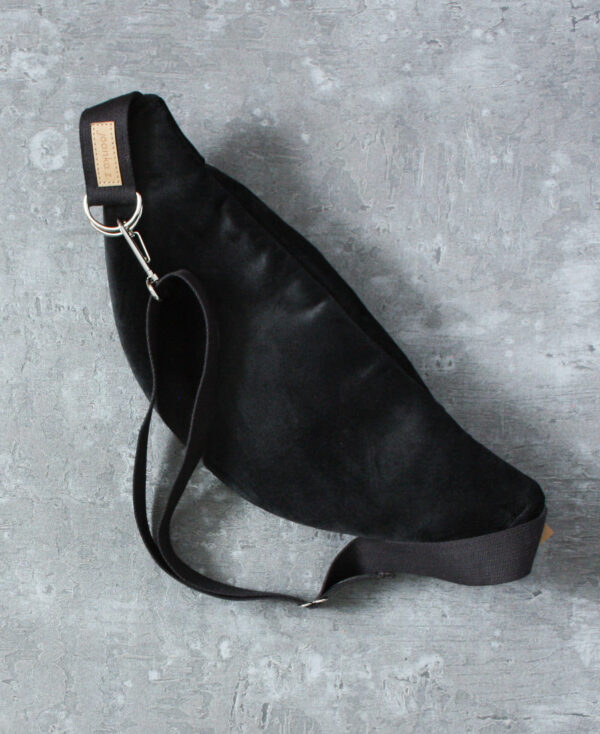 joanka-z-akcesoria-3-faza-nerki-ciemne-noceee-39 Nerka standard - księżycowa noc (welur)