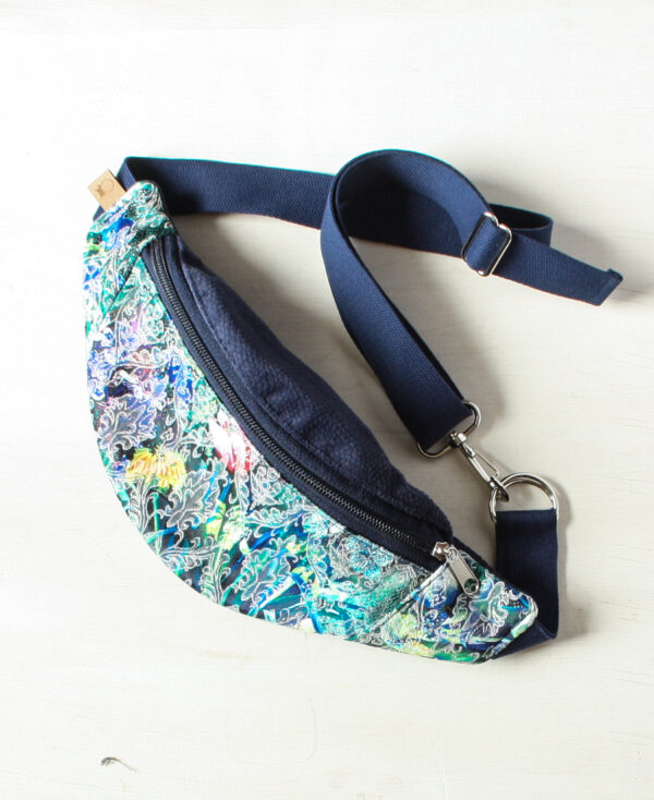 Nerka mini - turkusowa łączka z granatem